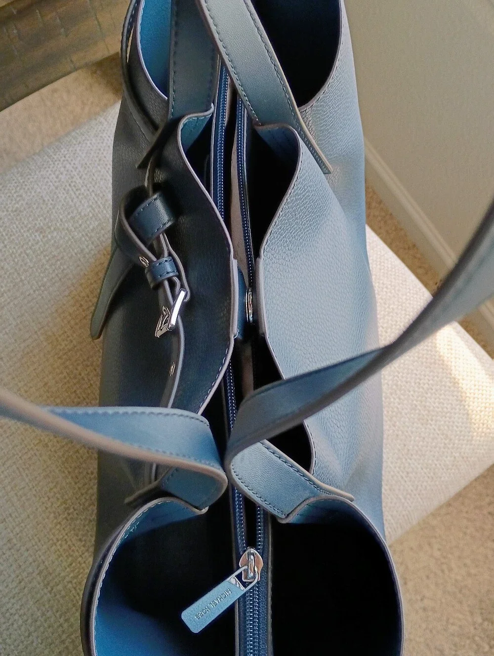 New Michael Kors Emilia Large Pebbled Leather Tote Bag with Slim Belt Detail